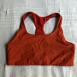 Lululemon sports bra